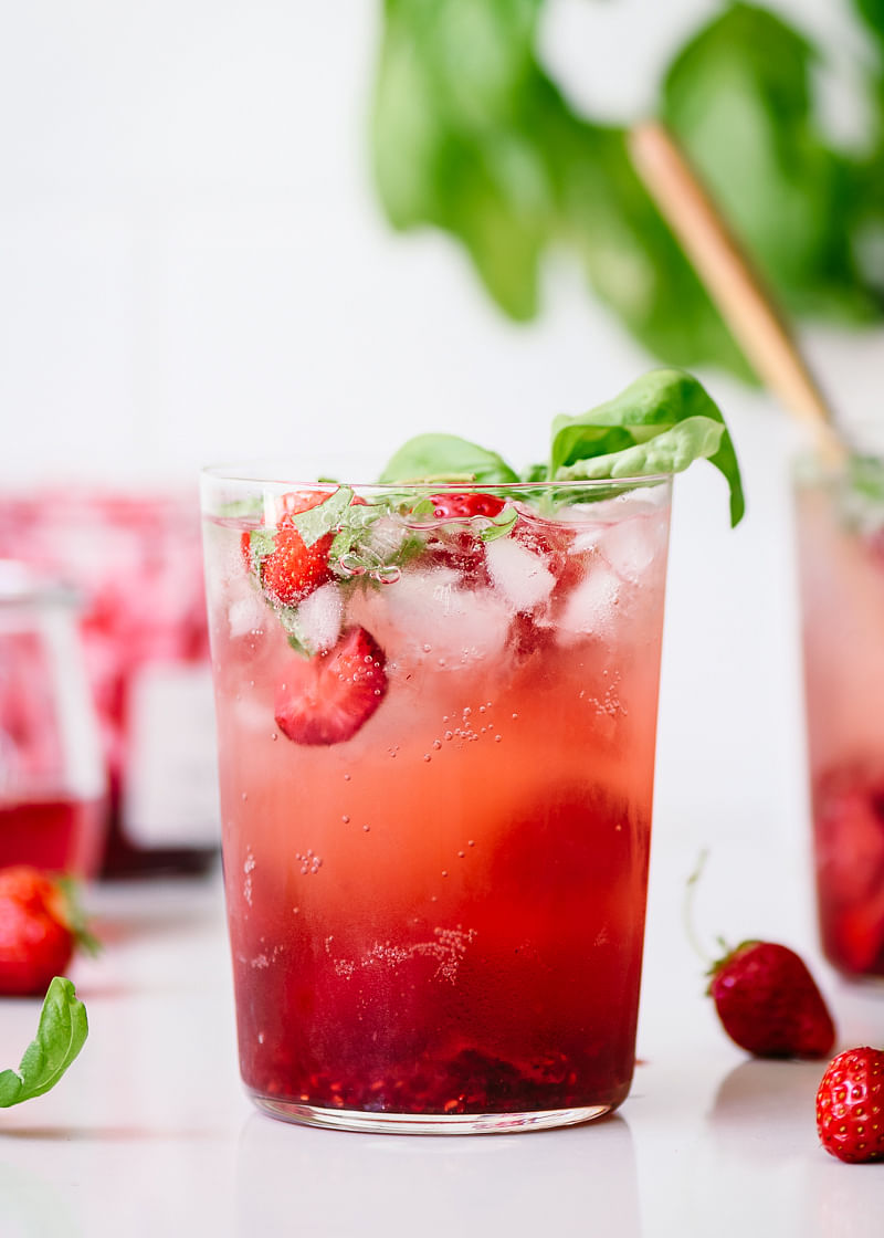strawberry basil lemonade mocktail