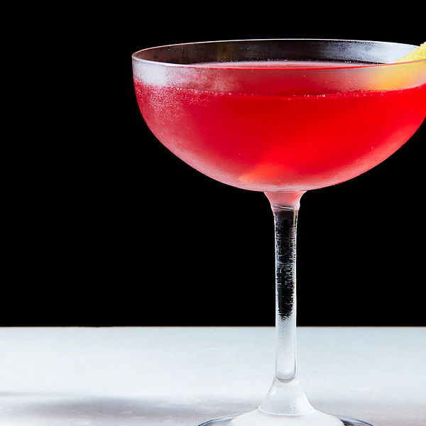 The Art of Mixing: How to Create a Perfect Whiskey Mocktail